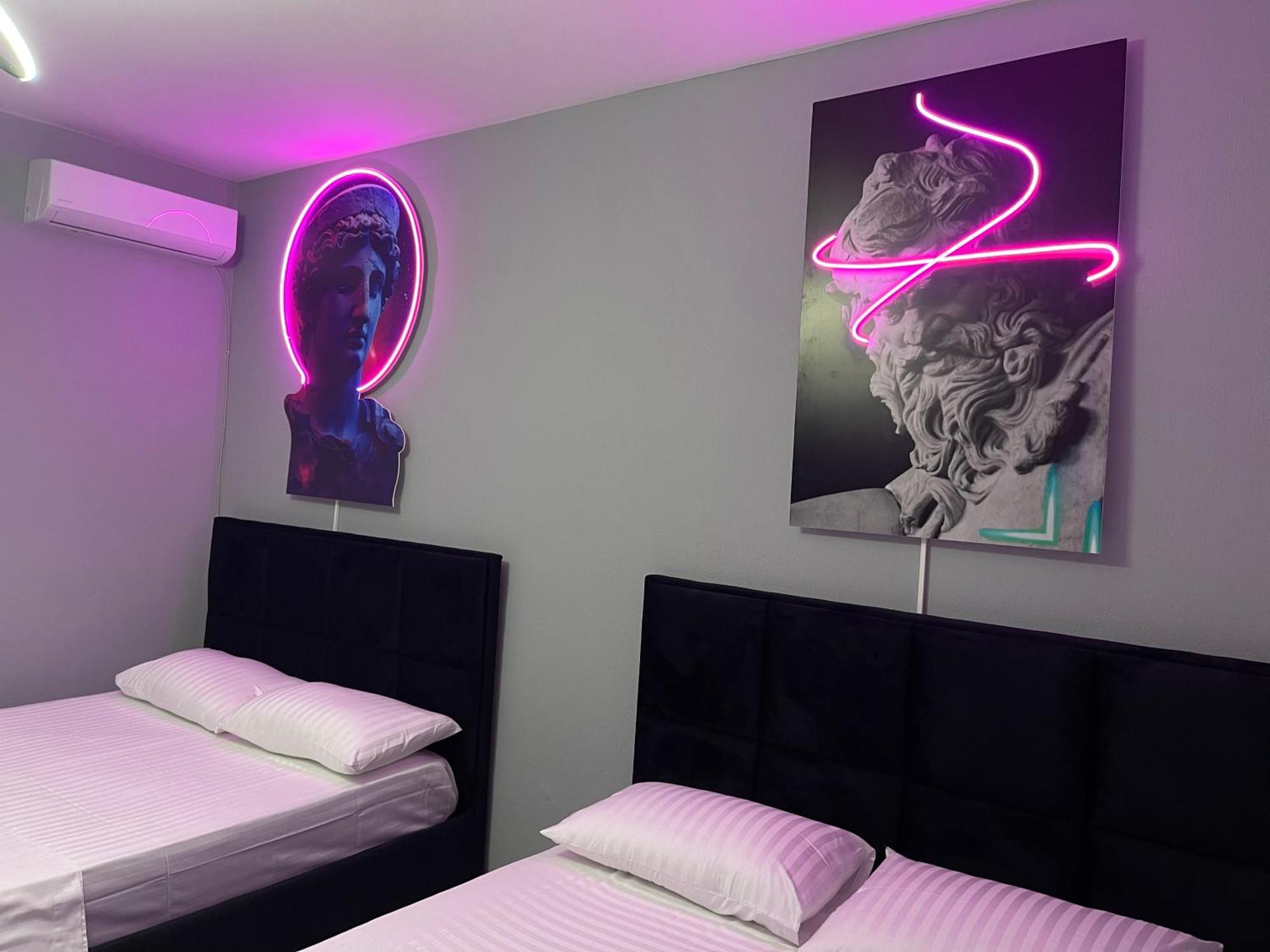 Super House 2 Blloku - 3 Rooms Тирана Екстериор снимка